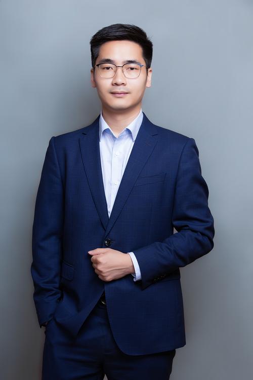 范菲薇 创始人 & 执行董事